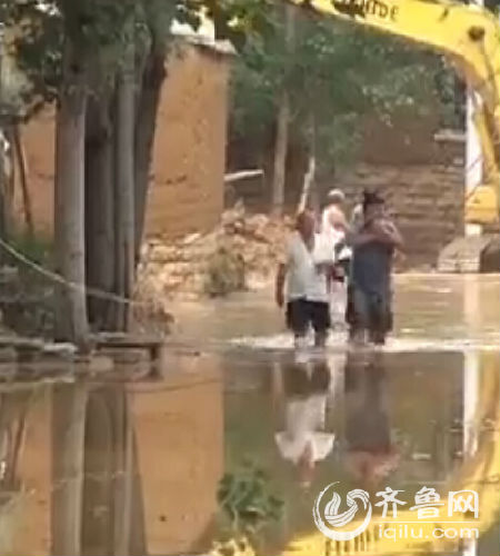 һҹ�����¼��϶����ׯ���� ����̮����������(ͼ)