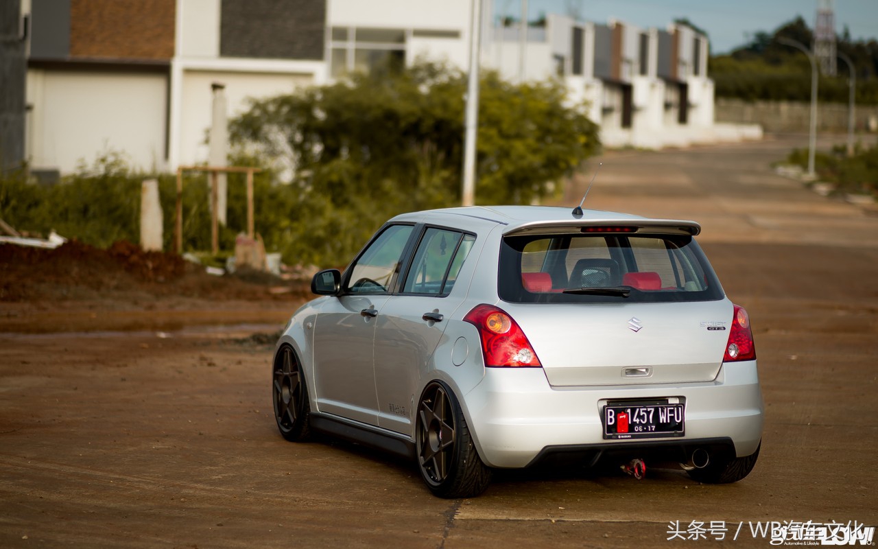 ��װ�����ͣ�2012 Suzuki Swift-15.jpg