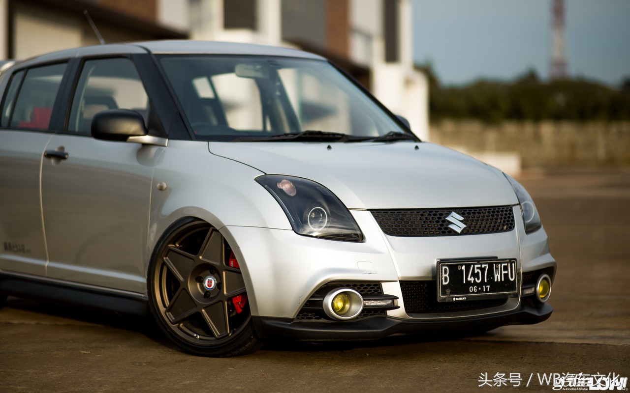 ��װ�����ͣ�2012 Suzuki Swift-14.jpg