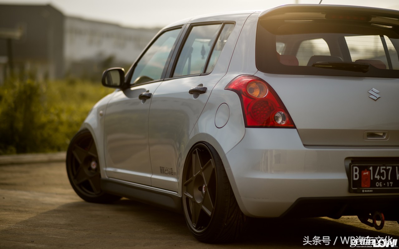 ��װ�����ͣ�2012 Suzuki Swift-19.jpg