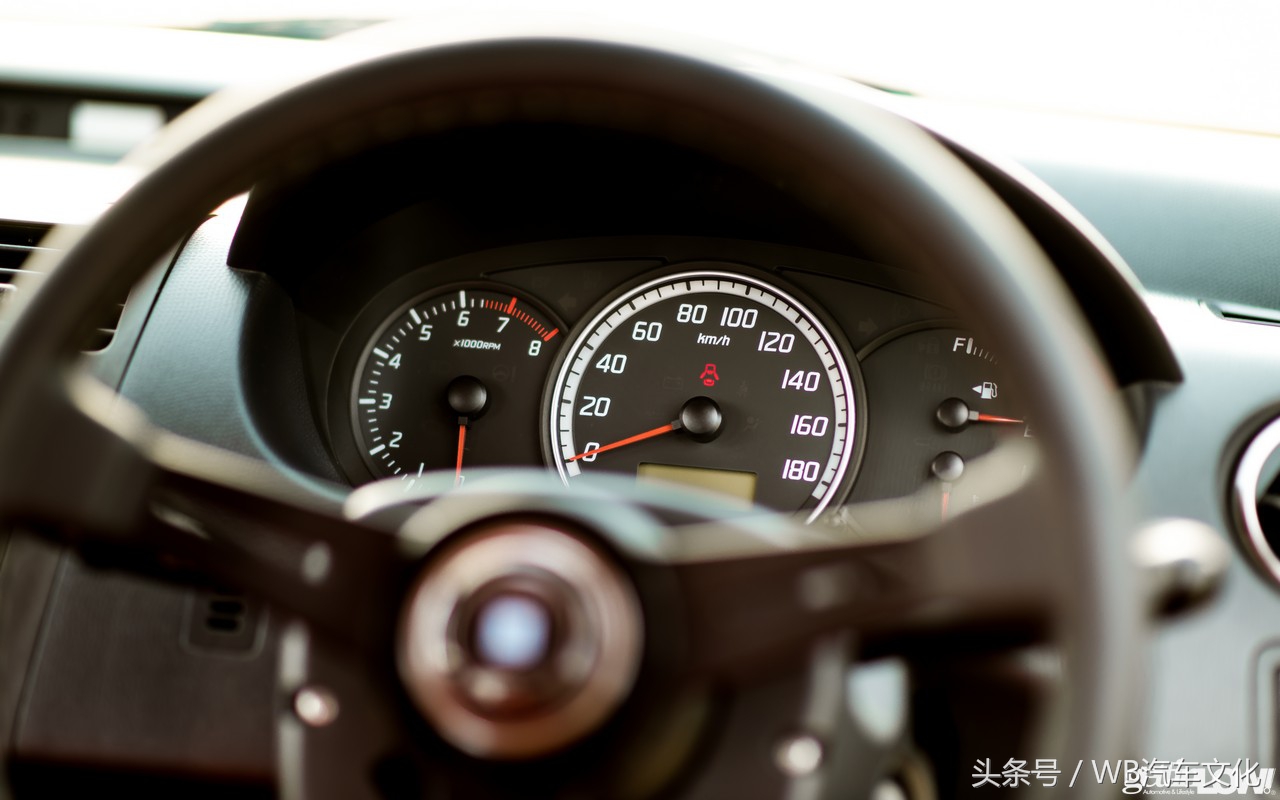 ��װ�����ͣ�2012 Suzuki Swift-22.jpg