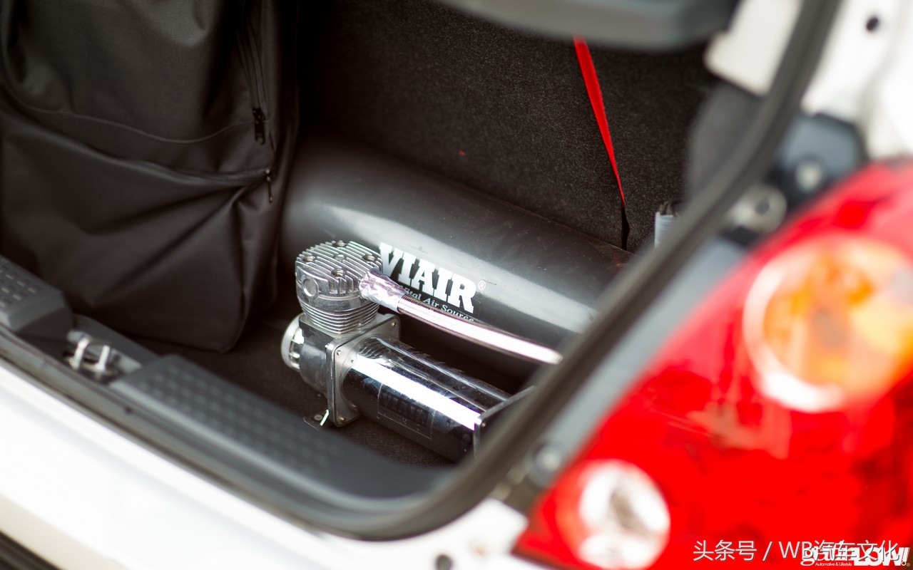 ��װ�����ͣ�2012 Suzuki Swift-27.jpg