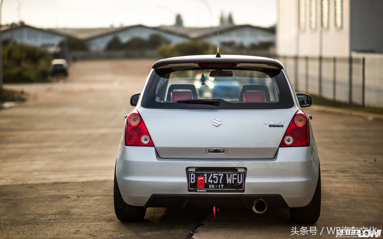 ��װ�����ͣ�2012 Suzuki Swift-31.jpg