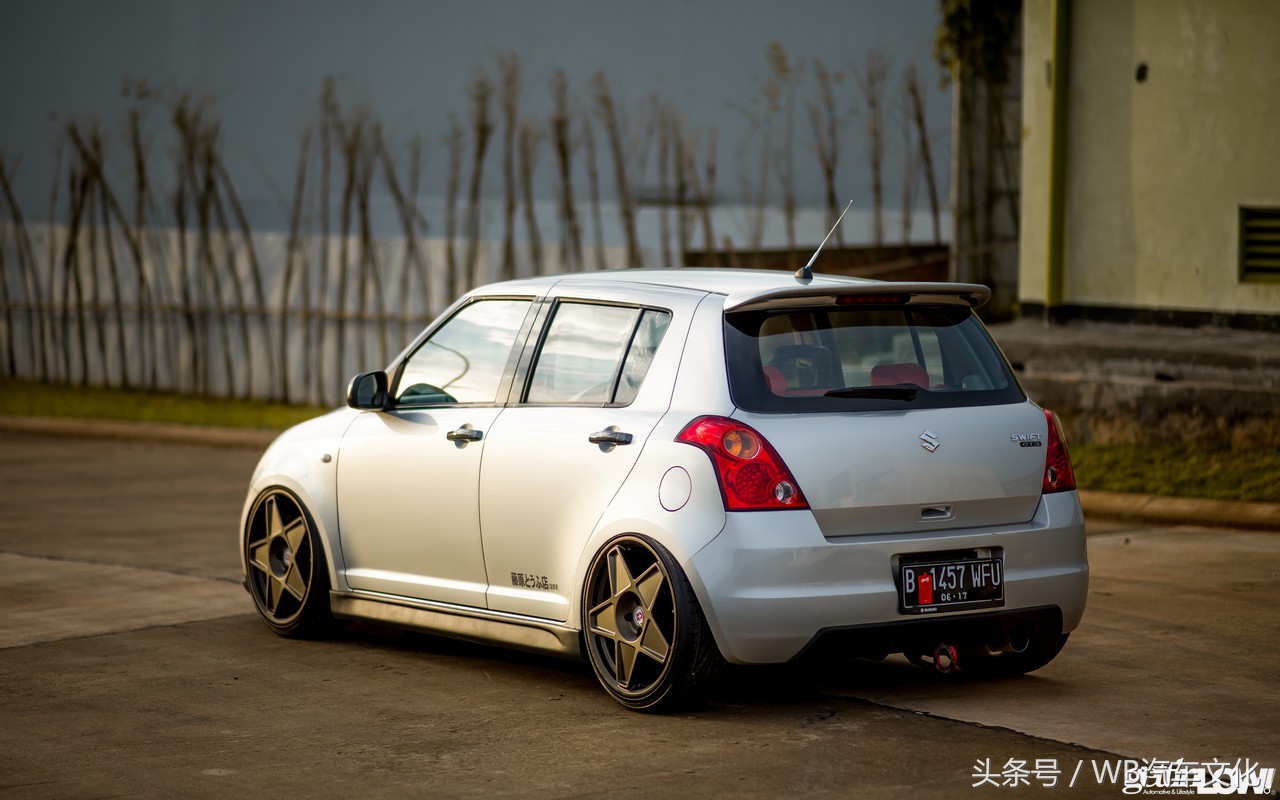 ��װ�����ͣ�2012 Suzuki Swift-34.jpg