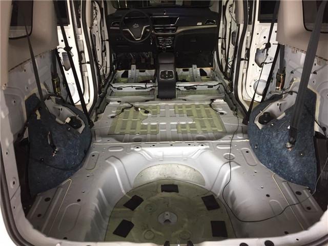 ��Զ��;����������װ ����ŷ�и�װʨ������ ��������һ��-2.jpg