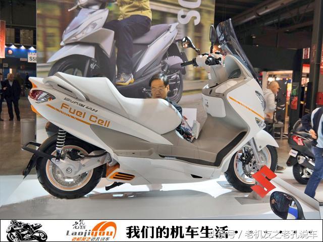 ��ľ�Ƴ���ȼ��̤��Ħ�У�����Կ�����PCX�͵�춯̤�峵-4.jpg