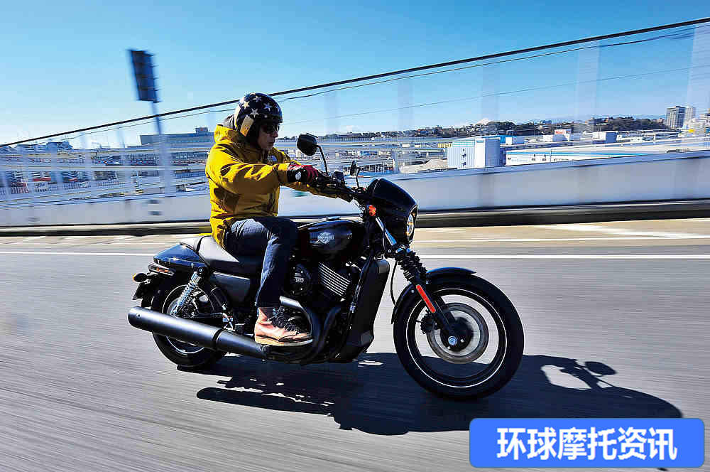 7.8�����㴩�г��еĹ���Ħ�г���Street 750-10.jpg