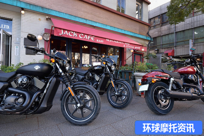 7.8�����㴩�г��еĹ���Ħ�г���Street 750-23.jpg