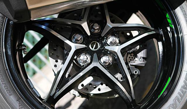 2019���NINJA H2���а����ѷɫ���ܳ�-46.jpg