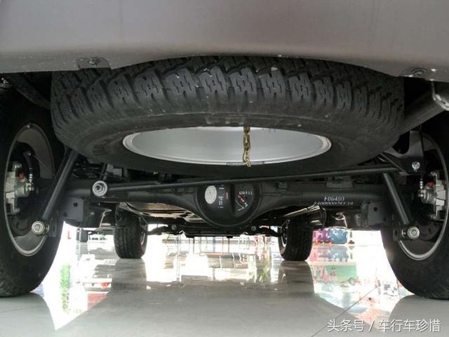 ������Я�������ԽҰ���İ棬����4.9��3.0L V6������������˫��-8.jpg