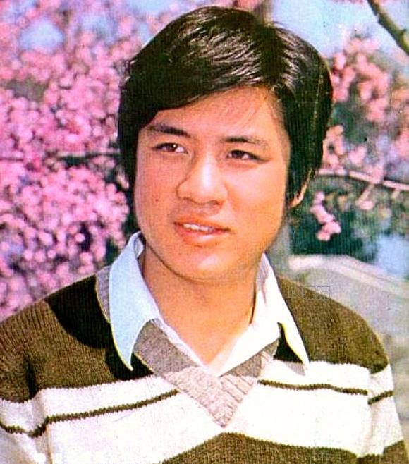 68������Ƭ ����80���������Ļ˧�� ����Ӣ������ ����ȫ�ǻ���-8.jpg