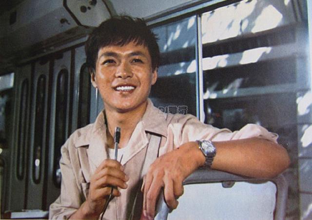 68������Ƭ ����80���������Ļ˧�� ����Ӣ������ ����ȫ�ǻ���-15.jpg