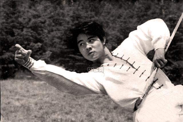 68������Ƭ ����80���������Ļ˧�� ����Ӣ������ ����ȫ�ǻ���-35.jpg