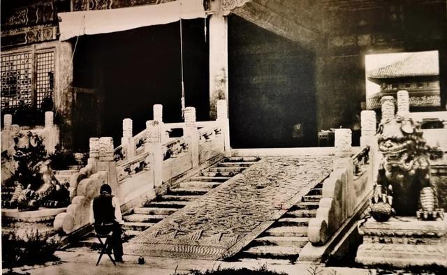 10����ʷ����Ϊ��֪������Ƭ ����������ţ�-4.jpg