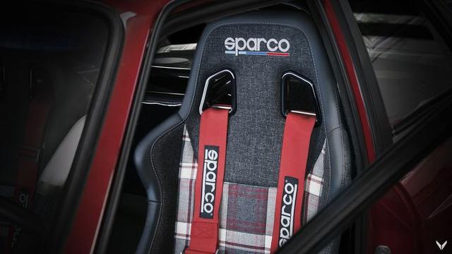 �������Ǹ�װ��Vilner Garage��װ����M3 Evo-23.jpg