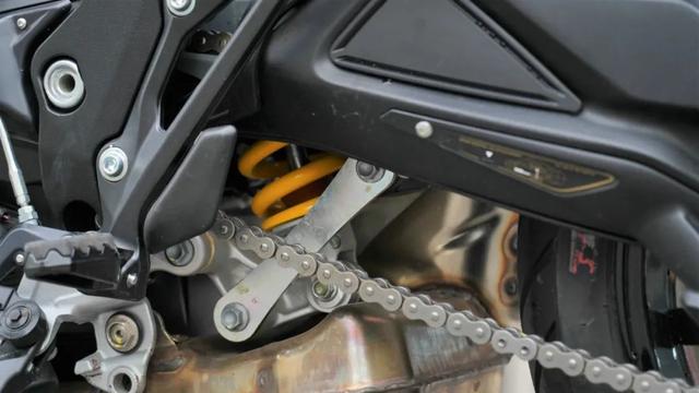 MV Agusta Turismo Veloce 800�Լݣ����׵�ʱ����-20.jpg