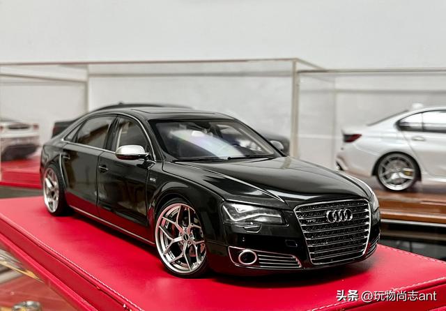 ������װ-�µ�A8 D4 2010 W12��ģ�ͣ�-1.jpg