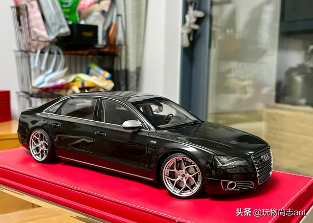 ������װ-�µ�A8 D4 2010 W12��ģ�ͣ�-7.jpg